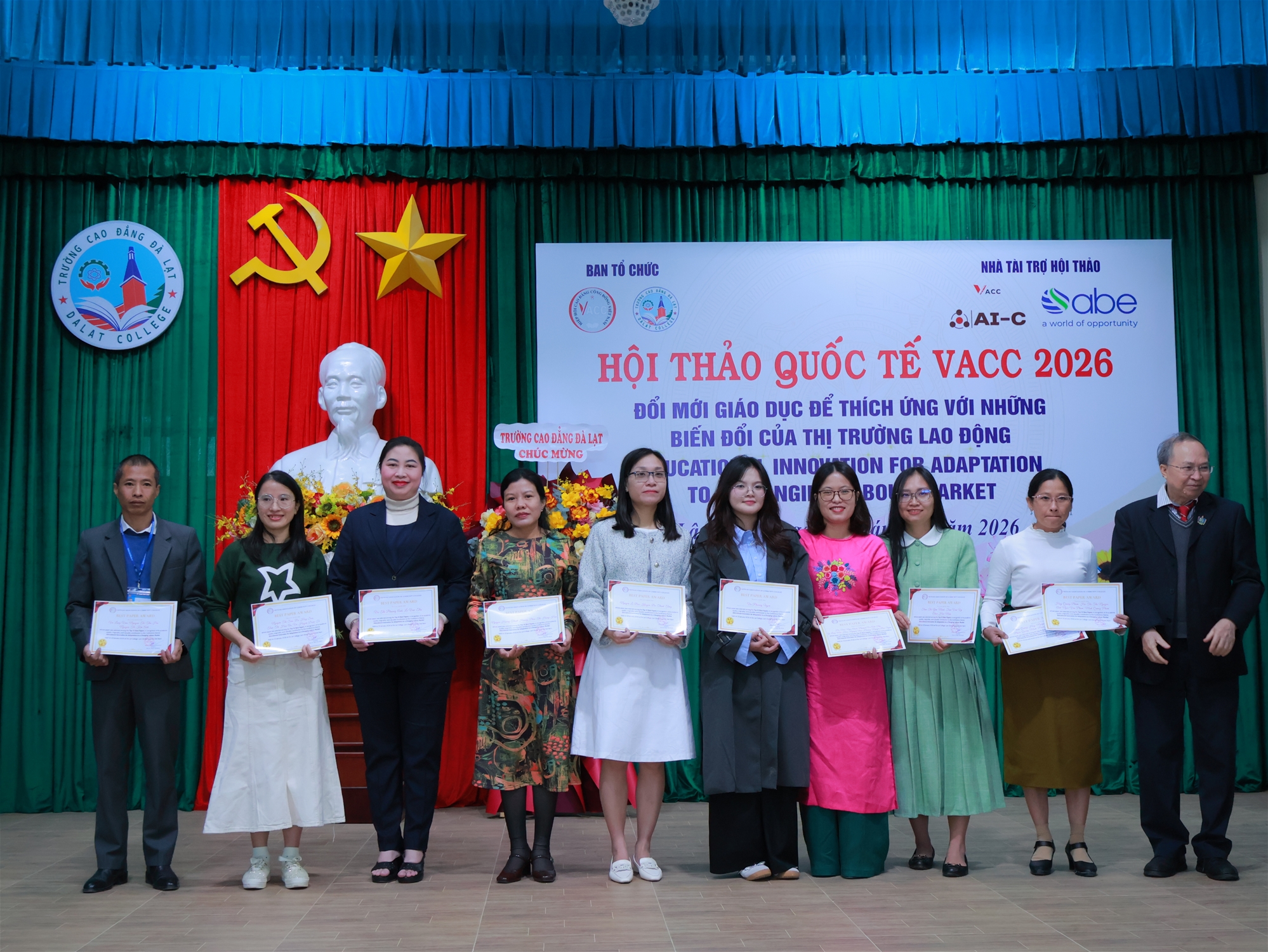 Hai nghiên cứu của Trường Cao đẳng Bình Thuận được vinh danh trong top 10 báo cáo xuất sắc tại Hội thảo quốc tế VACC 2026