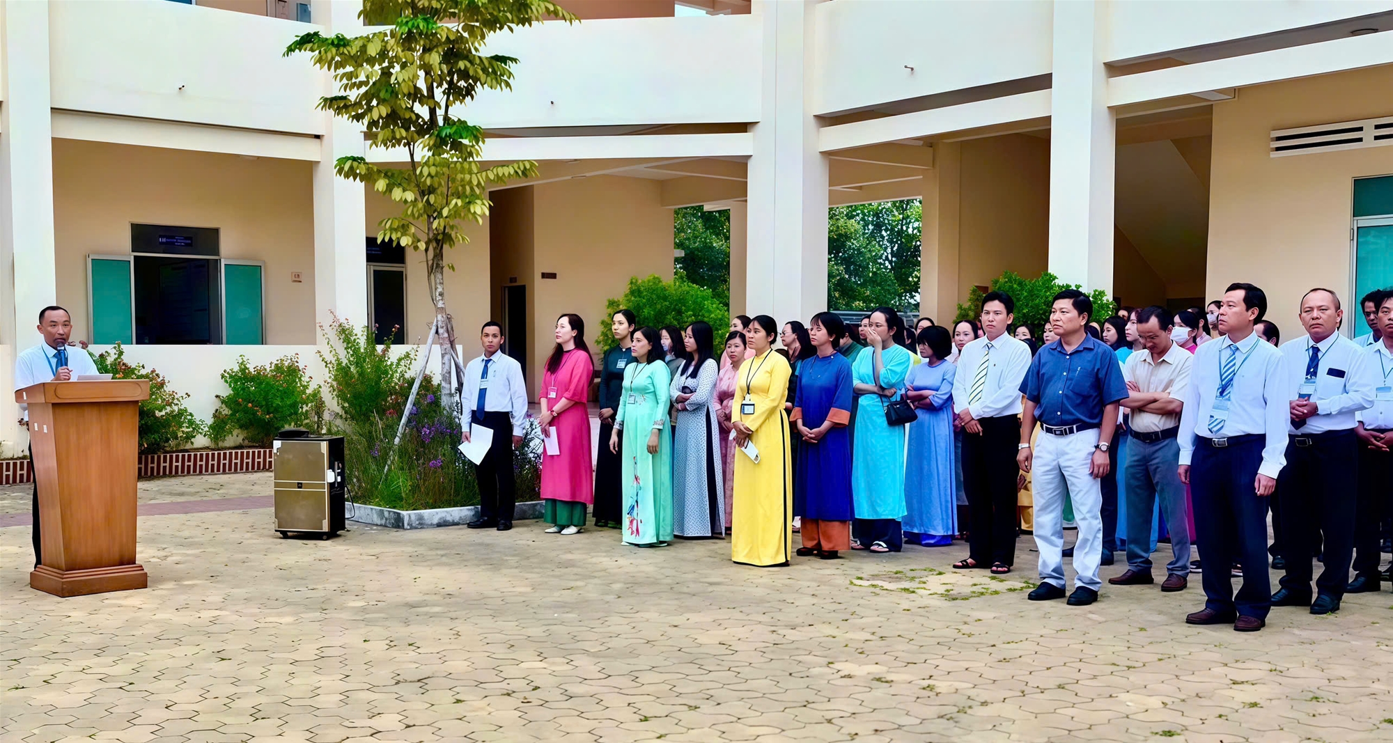 Trường Cao đẳng Bình Thuận tổ chức chào cờ và sinh hoạt tư tưởng tháng 01/2026