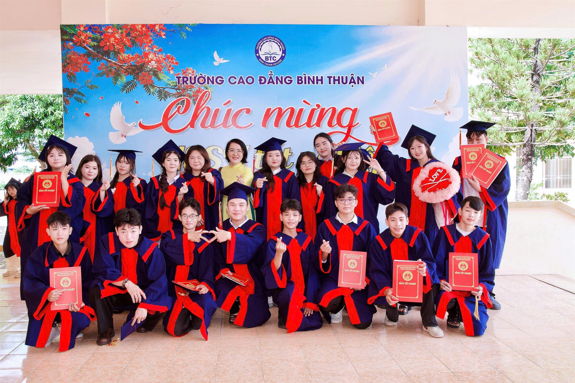Lễ trao bằng tốt nghiệp lần 3 năm 2026