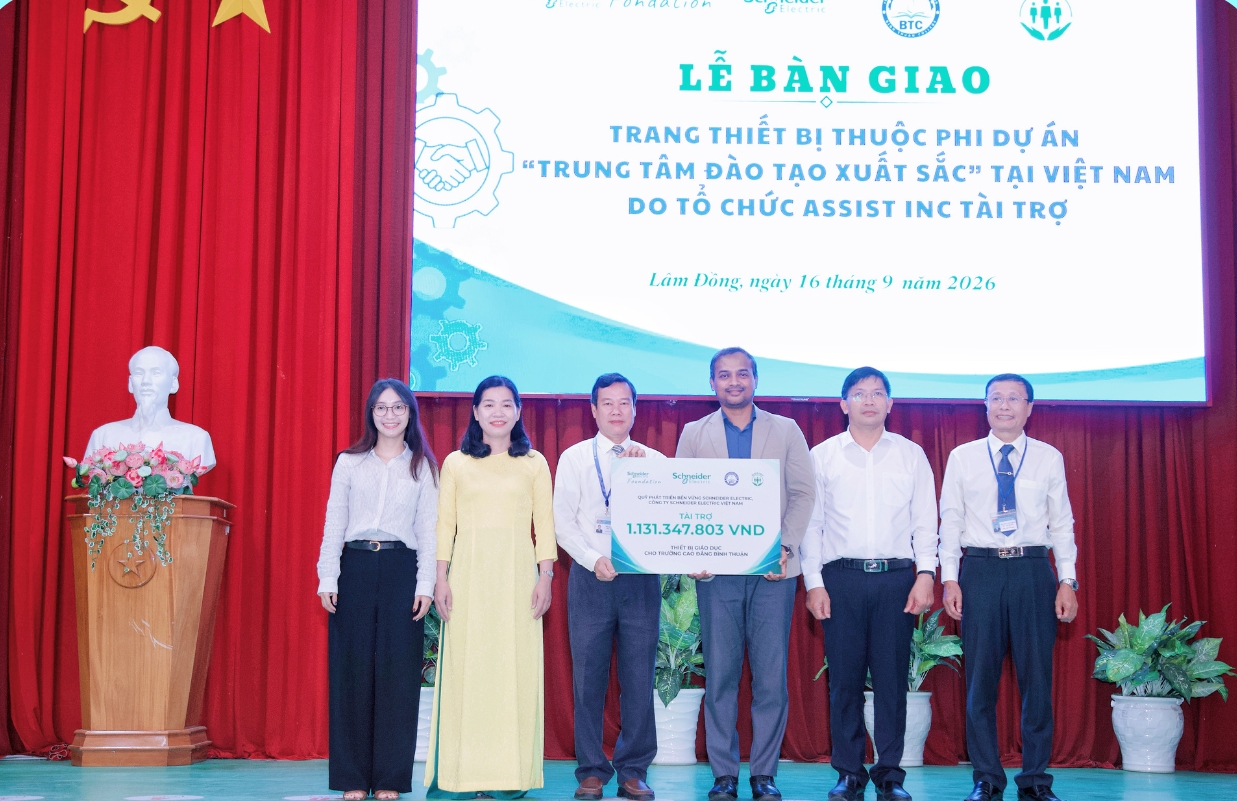 Trường Cao đẳng Bình Thuận tiếp nhận phi dự án hợp tác quốc tế tài trợ thiết bị hơn 1,1 tỷ đồng từ Tổ chức ASSIST