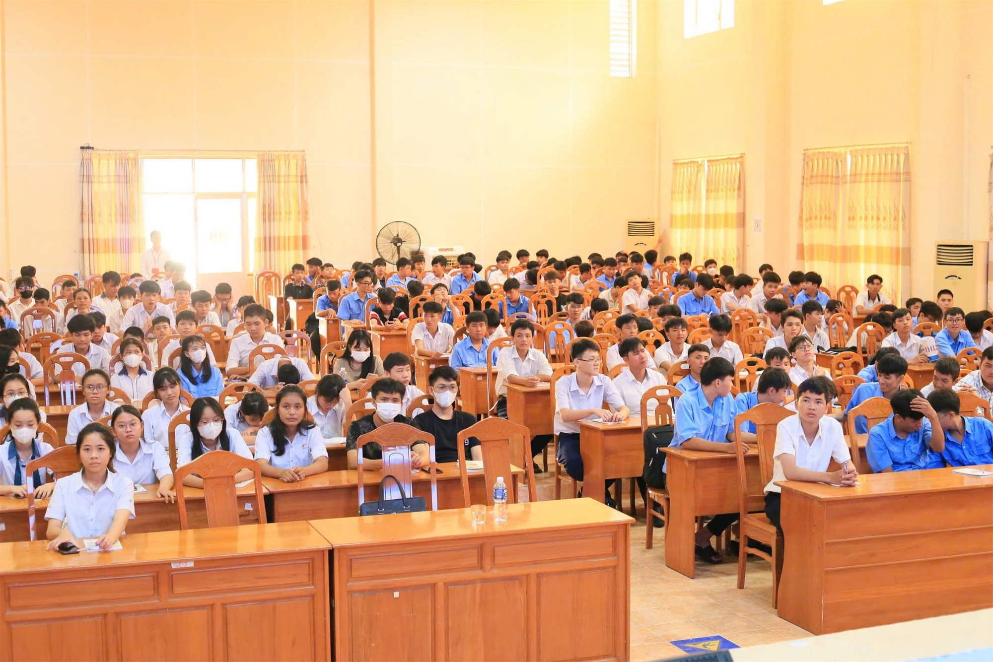 Tuần sinh hoạt công dân - học sinh, sinh viên năm học 2026-2027 cho  học sinh, sinh viên năm nhất.