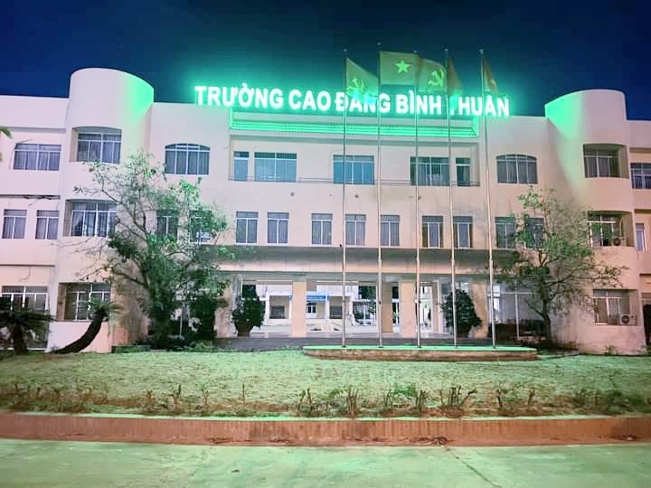 Trường Cao Đẳng Bình Thuận